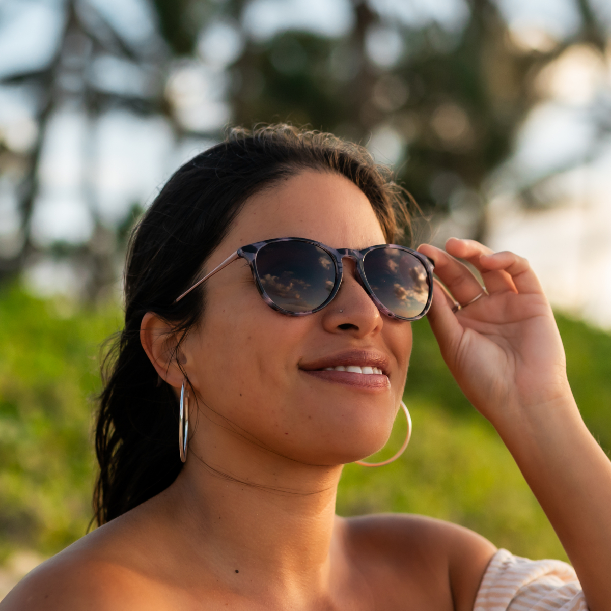 Allure - Midnight Pink Tortoise Polarized – Shady Rays  display picture 3